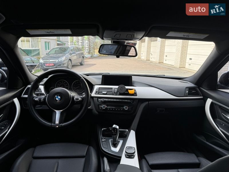 Седан BMW 3 Series 2013 в Ровно