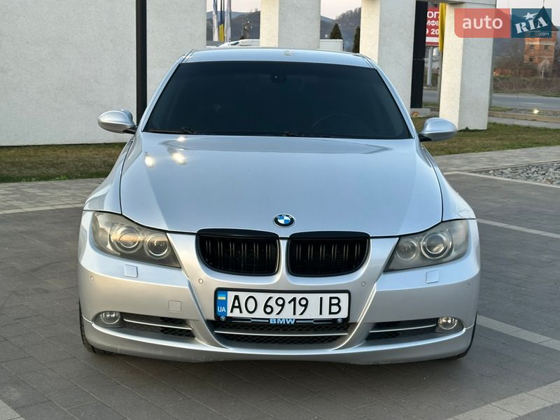 Седан BMW 3 Series 2006 в Мукачево