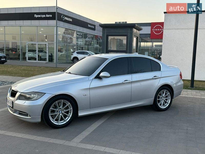 Седан BMW 3 Series 2006 в Мукачево