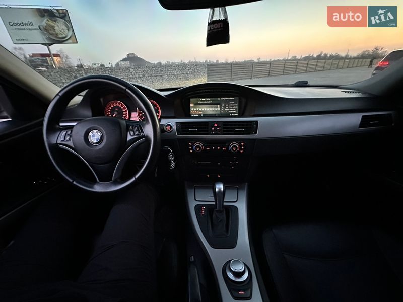 Седан BMW 3 Series 2006 в Мукачево
