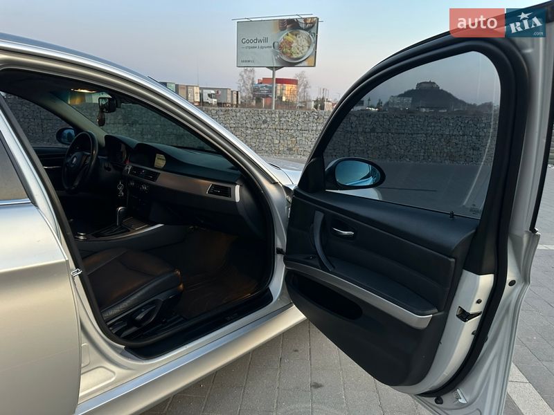 Седан BMW 3 Series 2006 в Мукачево