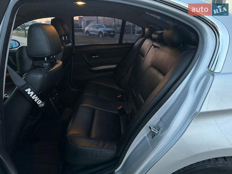 Седан BMW 3 Series 2006 в Мукачево