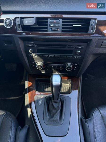 Седан BMW 3 Series 2011 в Киеве