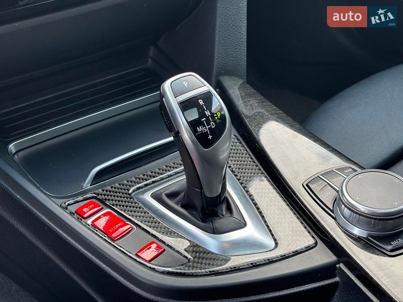 Седан BMW 3 Series 2016 в Львове фото 23 Седан BMW 3 Series 2016 в Львове