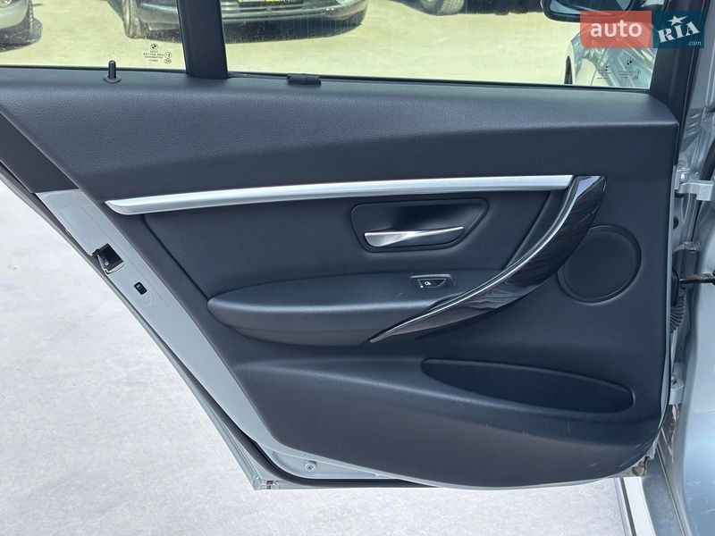 Седан BMW 3 Series 2016 в Львове фото 30 Седан BMW 3 Series 2016 в Львове
