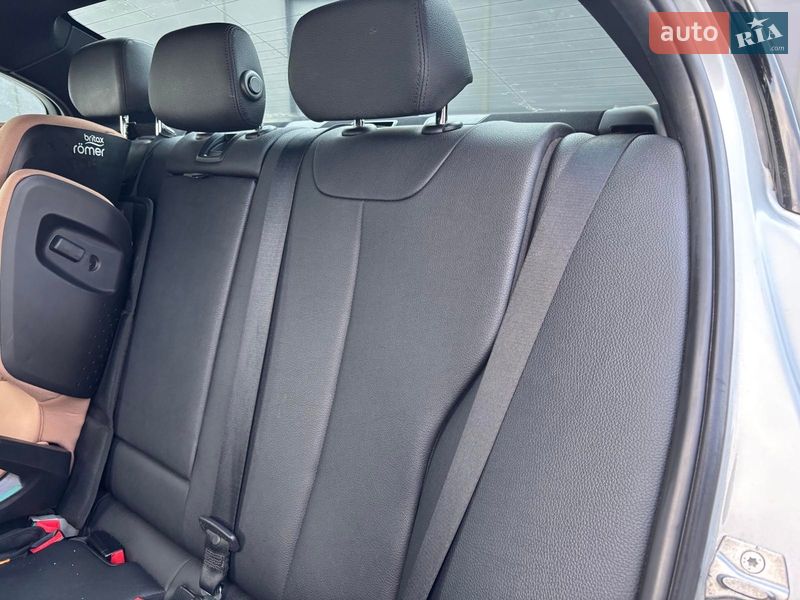 Седан BMW 3 Series 2016 в Львове фото 32 Седан BMW 3 Series 2016 в Львове