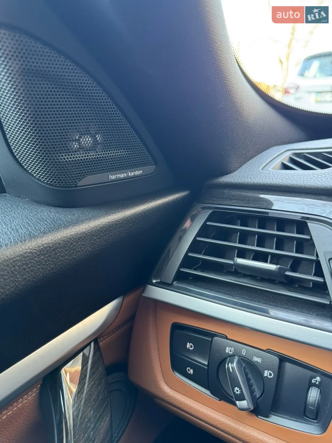 2015 BMW 3er - мініатюра 21