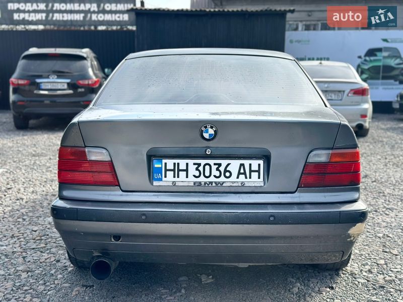 Седан BMW 3 Series 1996 в Одессе