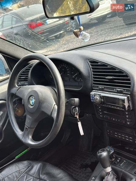 Седан BMW 3 Series 1996 в Одессе