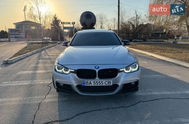 Седан BMW 3 Series 2016 в Олександрії