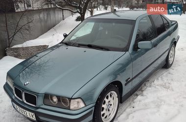 Седан BMW 3 Series 1996 в Черкасах