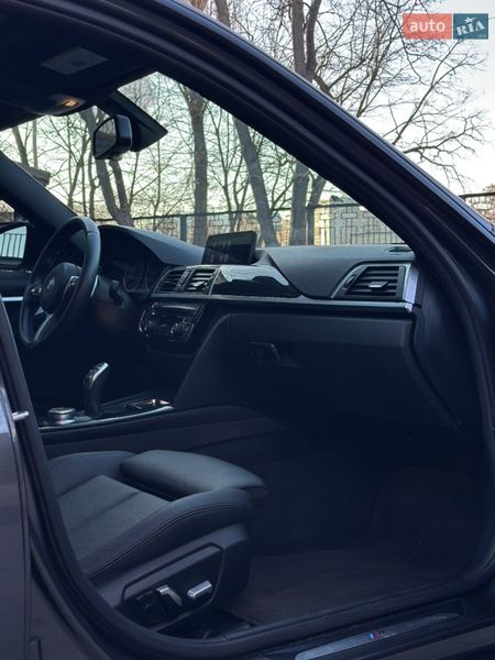 Седан BMW 3 Series 2017 в Киеве