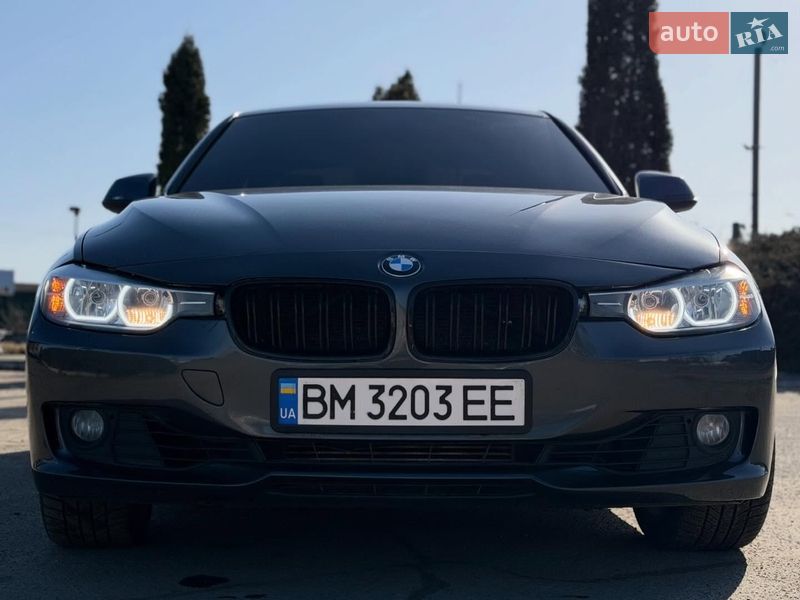 Седан BMW 3 Series 2013 в Сумах