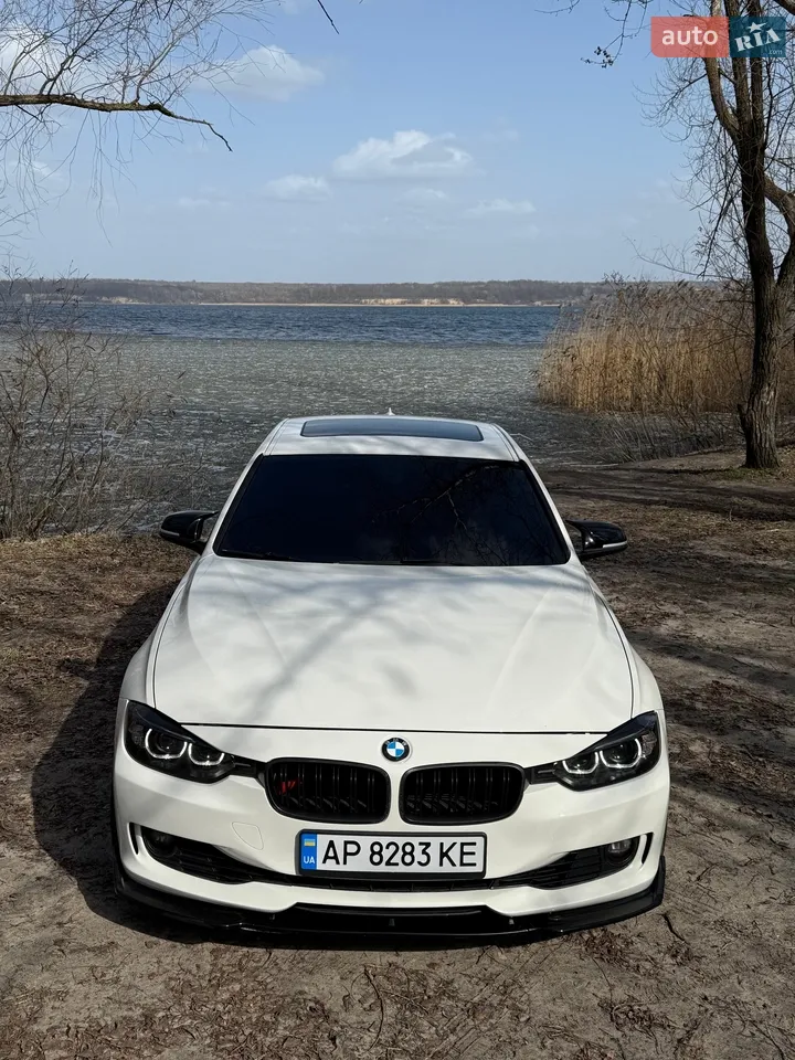 2012 BMW 3er - мініатюра 10