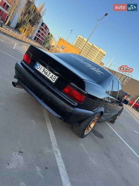 Седан BMW 3 Series 1996 в Киеве