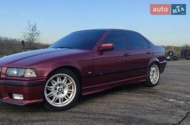 Седан BMW 3 Series 1993 в Одесі