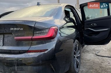 Седан BMW 3 Series 2022 в Дніпрі