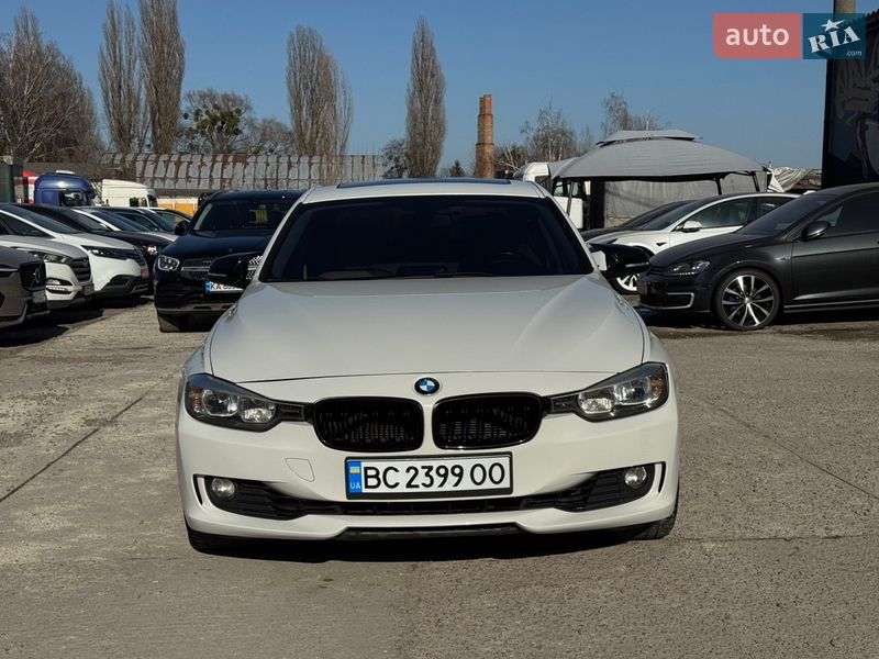 Седан BMW 3 Series 2014 в Виннице