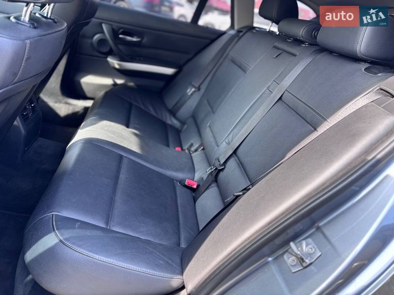 Универсал BMW 3 Series 2010 в Коломые
