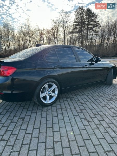 Седан BMW 3 Series 2015 в Львове