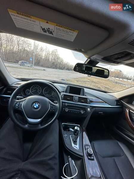Седан BMW 3 Series 2015 в Львове