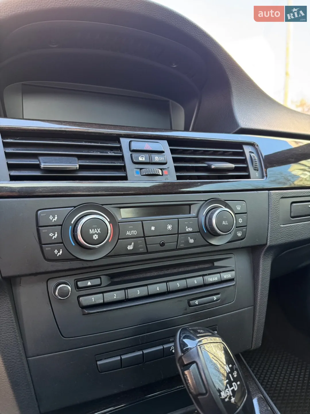 2011 BMW 3er - мініатюра 26