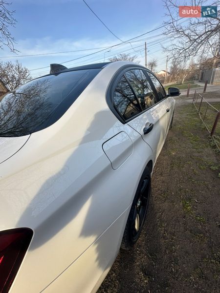 Седан BMW 3 Series 2015 в Измаиле фото 3 Седан BMW 3 Series 2015 в Измаиле