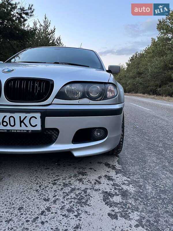 Седан BMW 3 Series 2002 в Барышевке