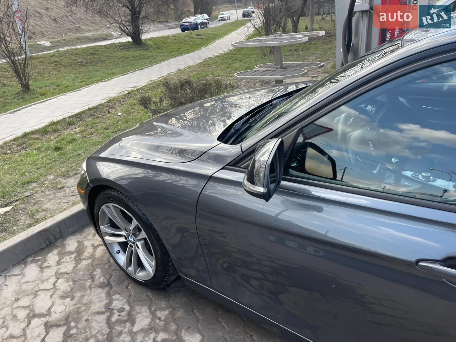 2012 BMW 3er - мініатюра 12