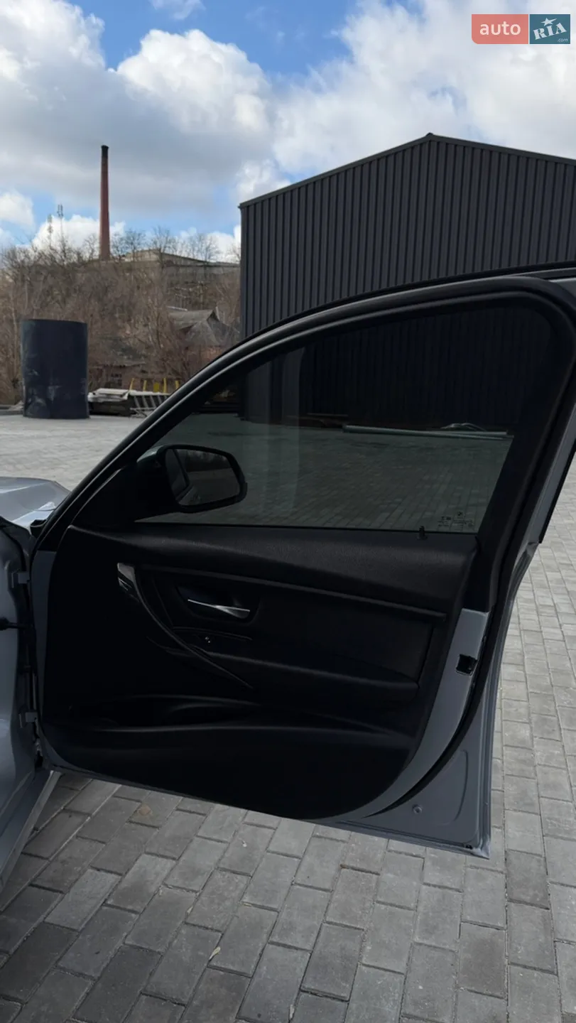 2017 BMW 3er - мініатюра 37