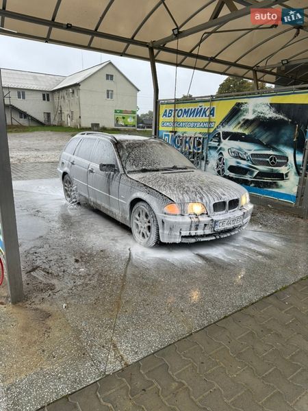 Універсал BMW 3 Series 2001 в Чернівцях
