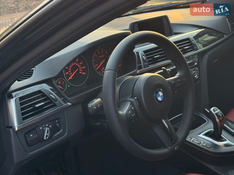 Седан BMW 3 Series 2015 в Києві