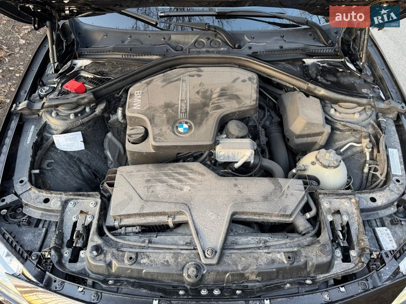 Седан BMW 3 Series 2015 в Києві