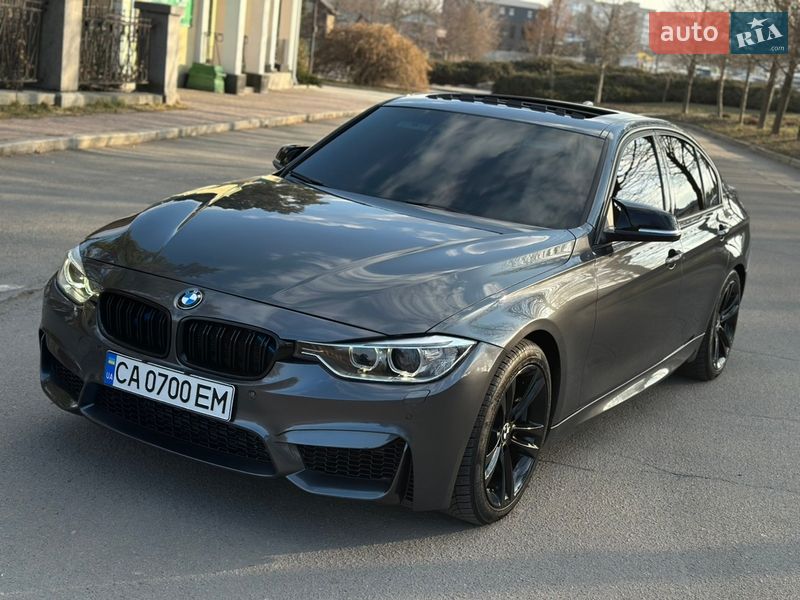 Седан BMW 3 Series 2012 в Умані