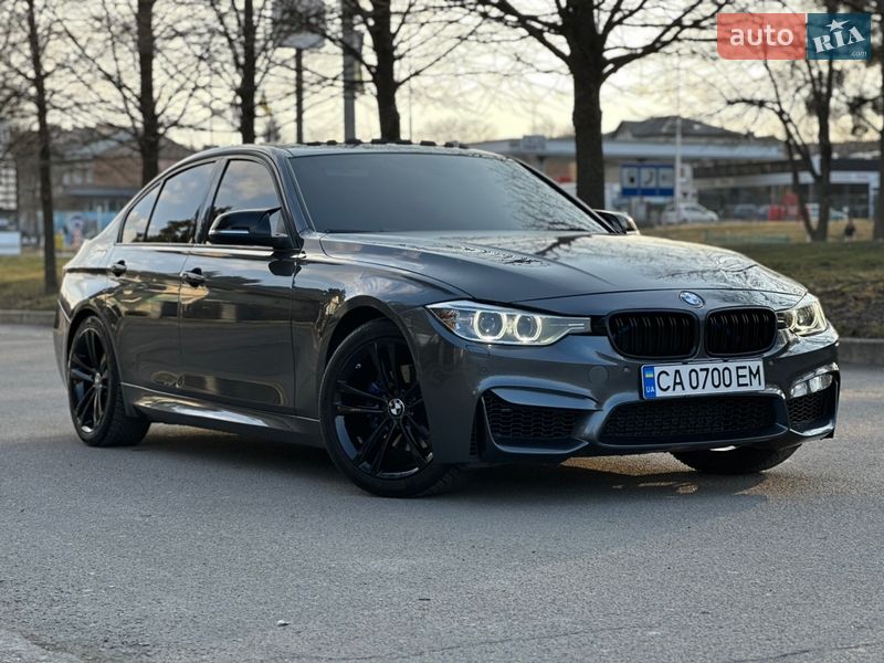 Седан BMW 3 Series 2012 в Умані
