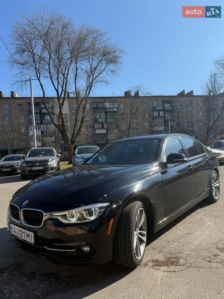 Седан BMW 3 Series 2016 в Киеве