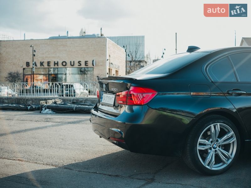 Седан BMW 3 Series 2017 в Киеве фото 13 Седан BMW 3 Series 2017 в Киеве