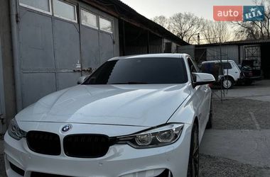 Седан BMW 3 Series 2017 в Болграде