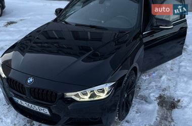 Седан BMW 3 Series 2014 в Гатне