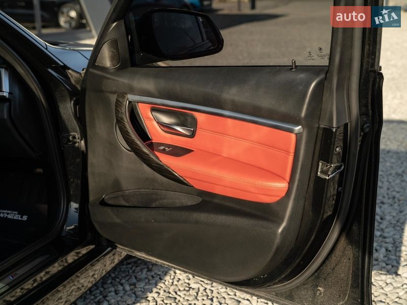 Седан BMW 3 Series 2016 в Черновцах фото 39 Седан BMW 3 Series 2016 в Черновцах