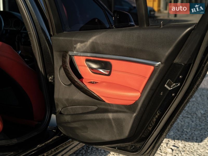 Седан BMW 3 Series 2016 в Черновцах фото 41 Седан BMW 3 Series 2016 в Черновцах