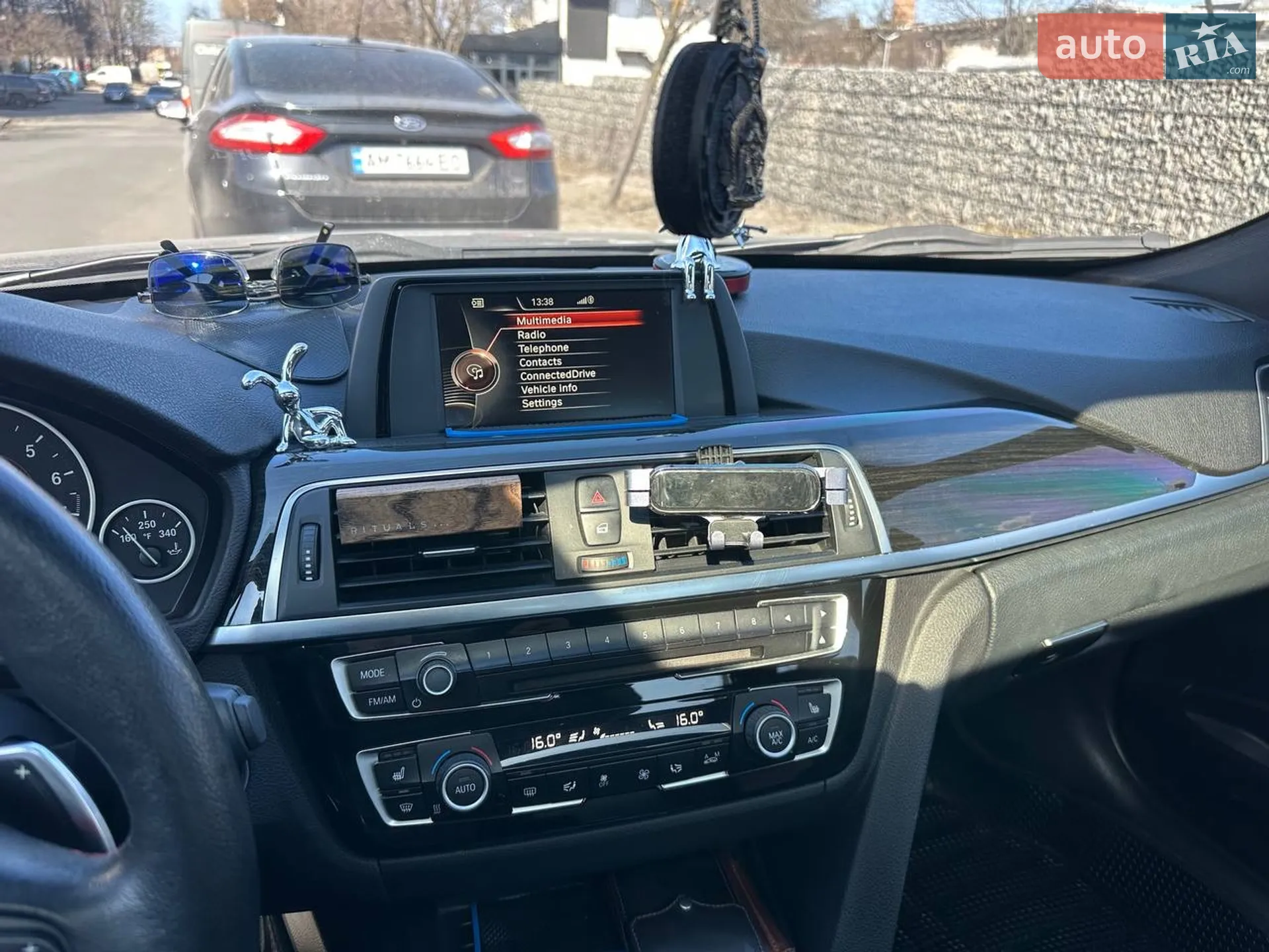 2016 BMW 3er - мініатюра 5