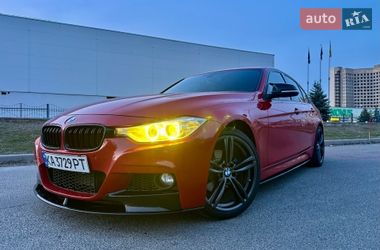Седан BMW 3 Series 2015 в Киеве