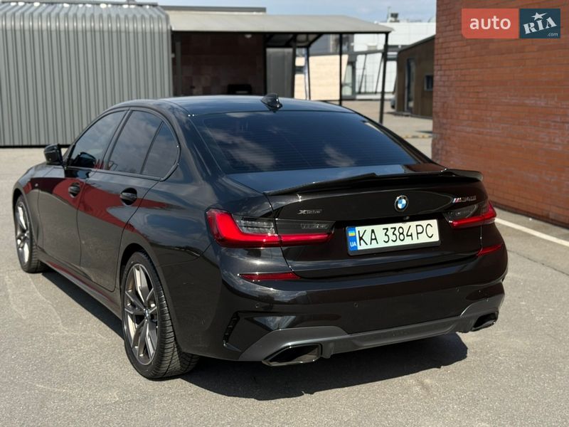 Седан BMW 3 Series 2020 в Киеве