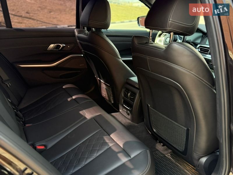 Седан BMW 3 Series 2020 в Киеве