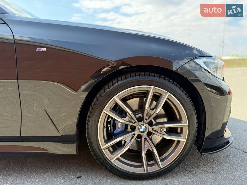 Седан BMW 3 Series 2020 в Киеве
