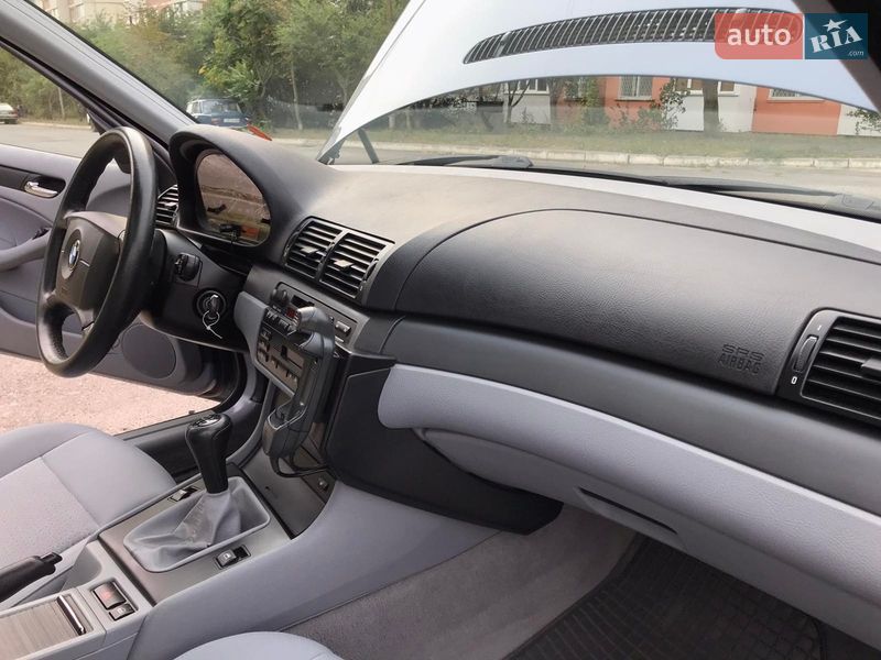 Седан BMW 3 Series 2002 в Черновцах