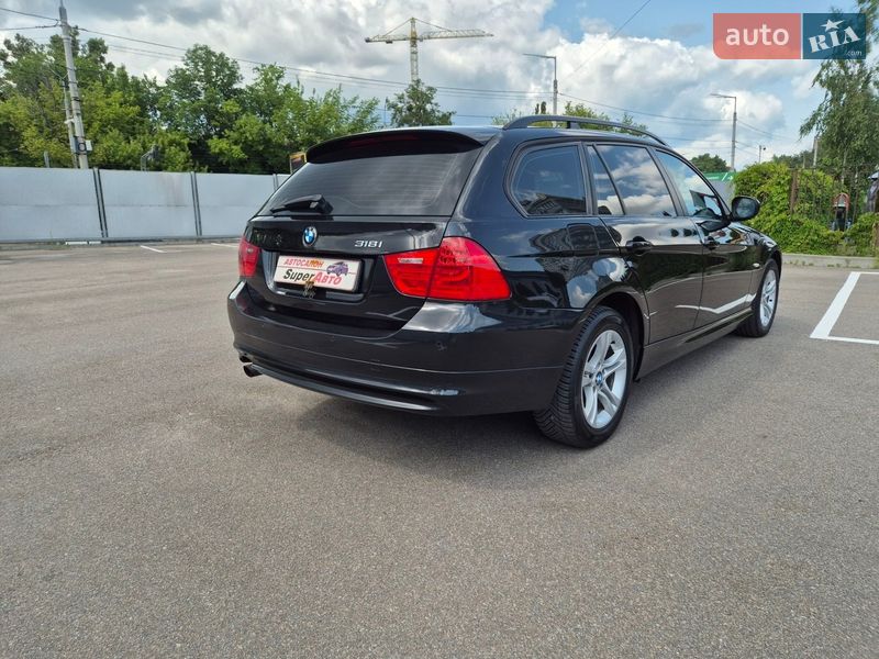 Универсал BMW 3 Series 2010 в Киеве