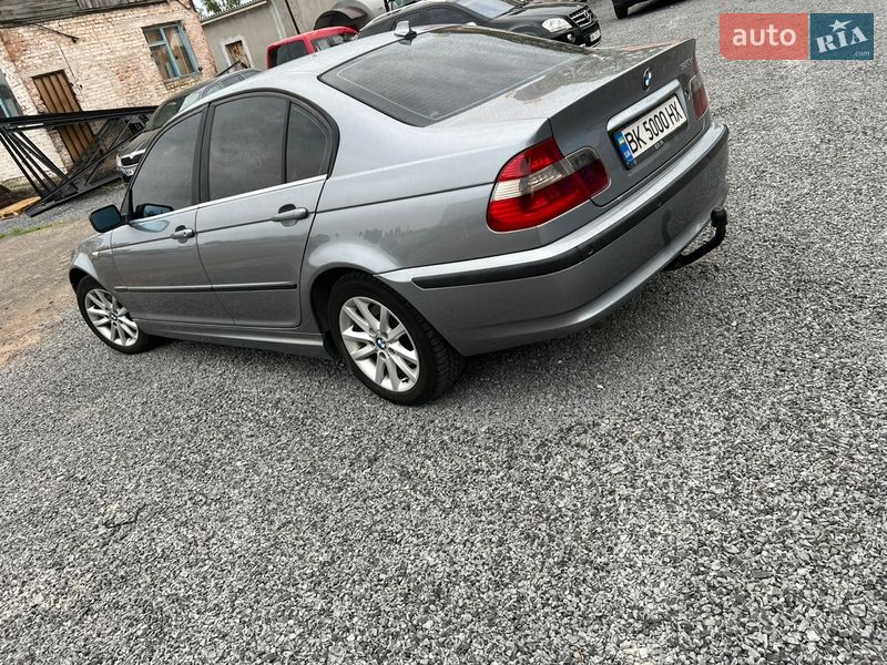 Седан BMW 3 Series 2003 в Ровно