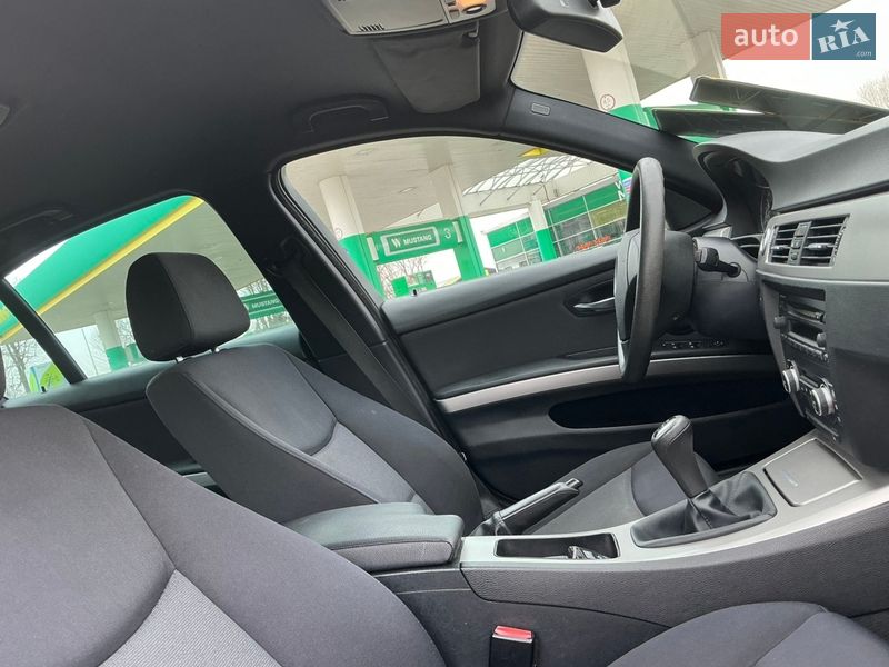 Седан BMW 3 Series 2006 в Ивано-Франковске